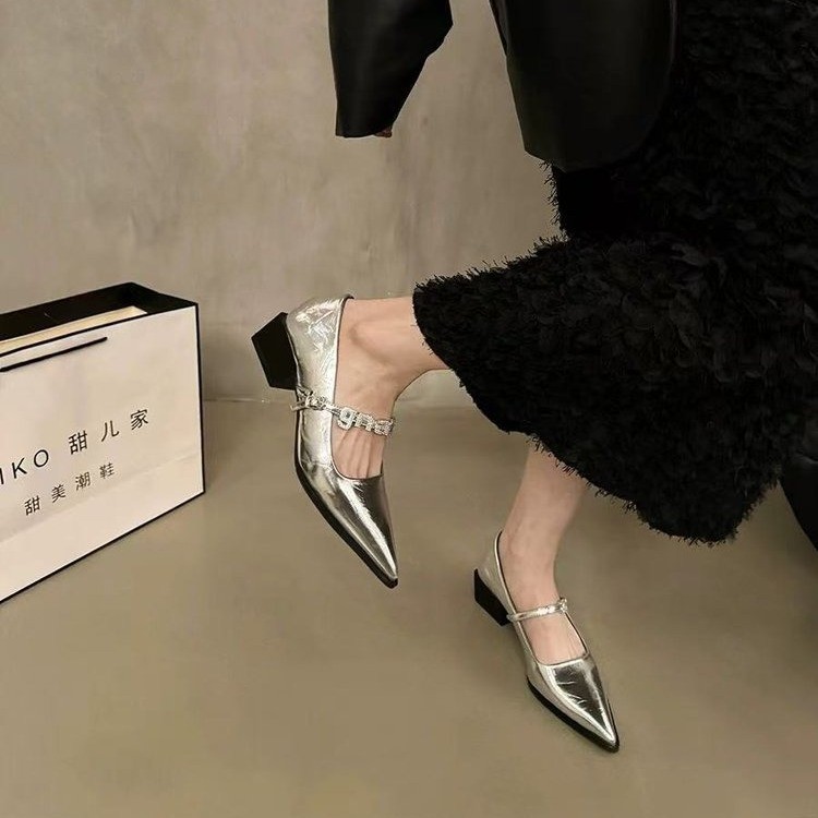 2025 new hot free shipping designer for womens Dress Shoes black sliver French style leather shoes