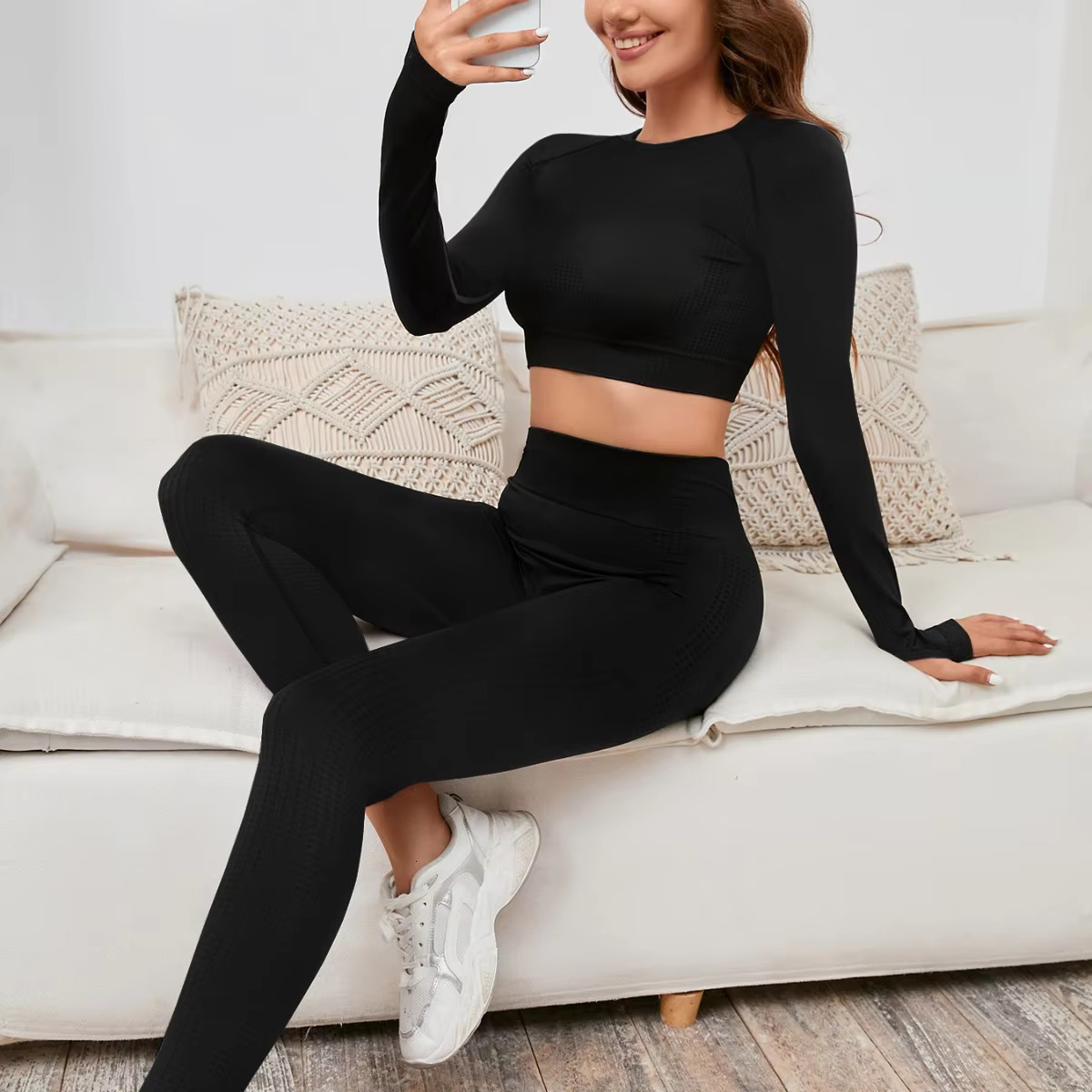 Two-Piece Seamless Sports Training Suit,Long-Sleeved High-Waisted Round-Neck Top,Yoga Trousers Tight Leggings,Women's Sportswear