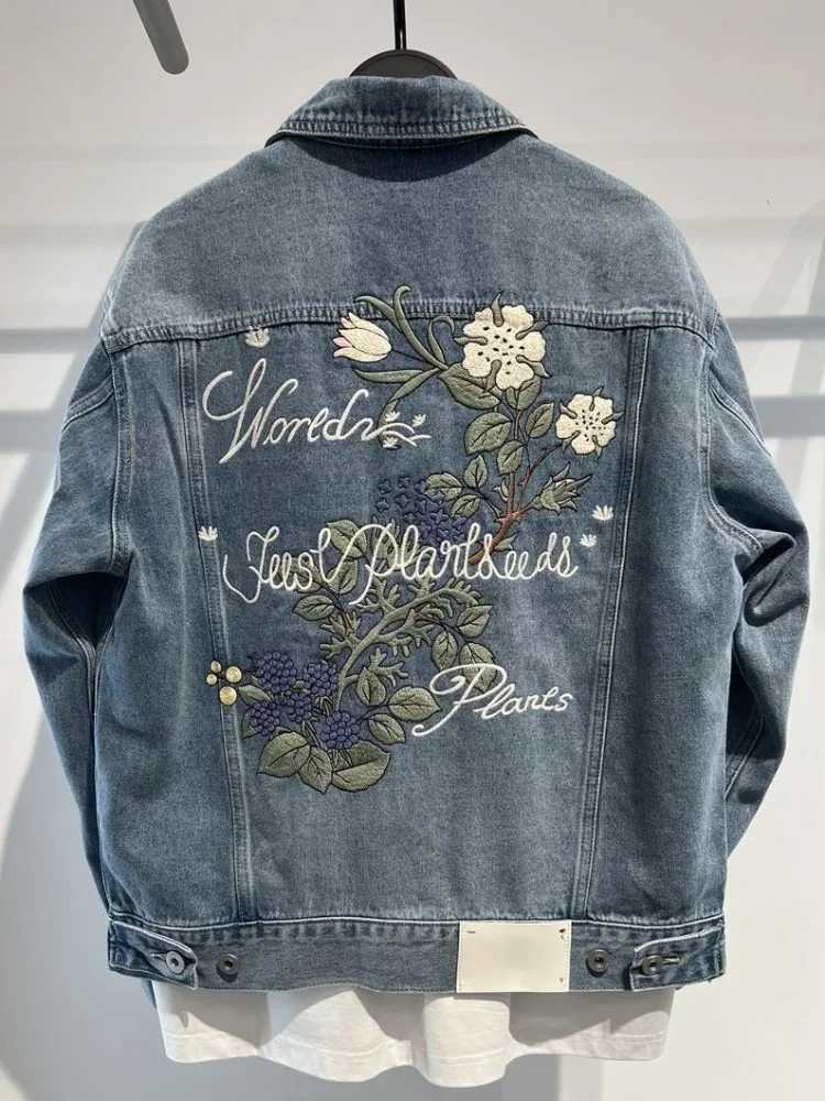 Mens Denim Jacket Blue Trendy Designer Male Jean Coats with Embroidery Flower Worn Korean Popular Clothes Elastic High Quality G X250213