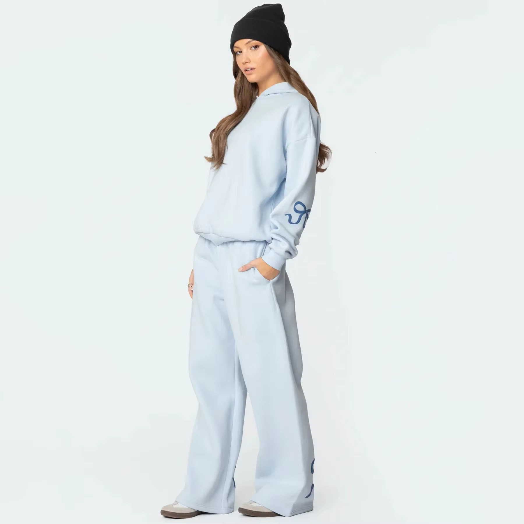 Trendy Bow-Design Sweatshirt Set For Women - Chic & Stylish Autumn/Winter Two-Piece Outfit