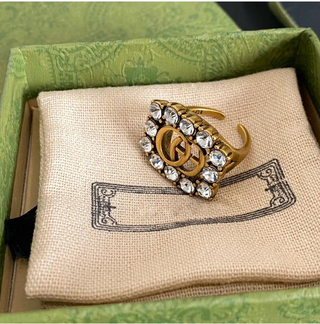 Luxurys Classic Designer 18K Gold Plated Ring Ring Jewelry for Fashion women Letter Engagement Ring Open Adjustable