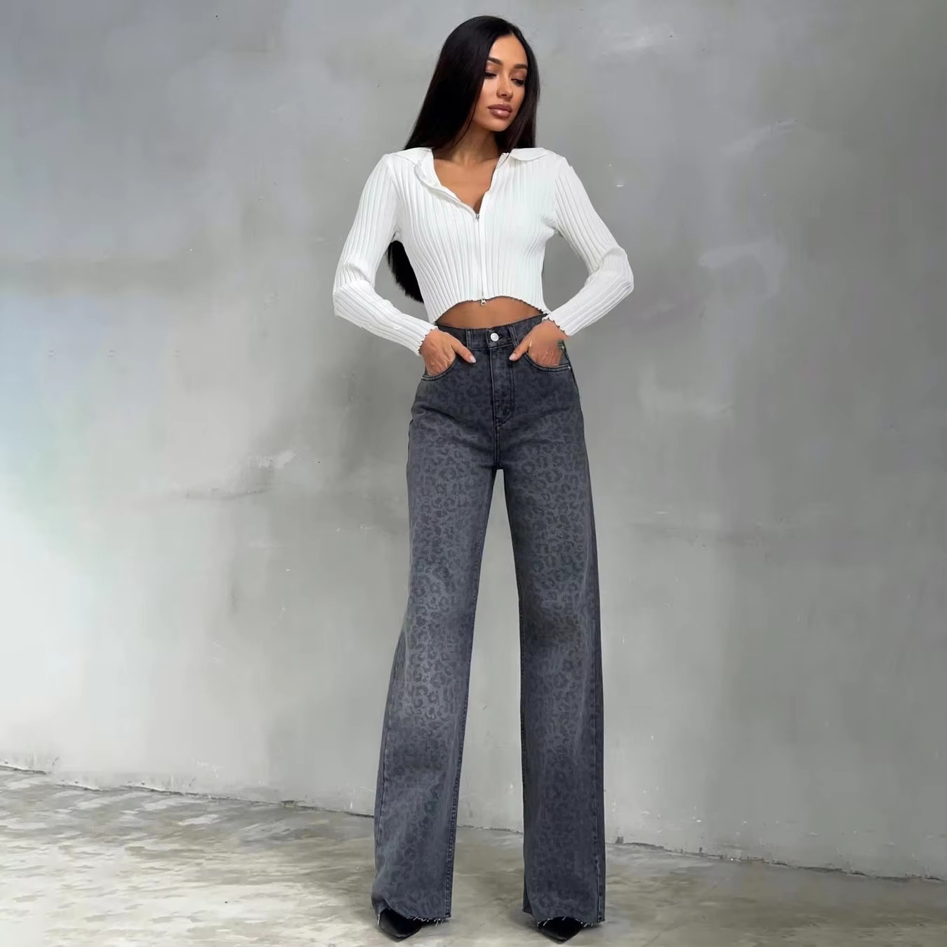 2025 New Spring And Summer Fashion Baggy Leopard High-Waisted Straight Leg Button Pants Leisure Elastic Women Jeans