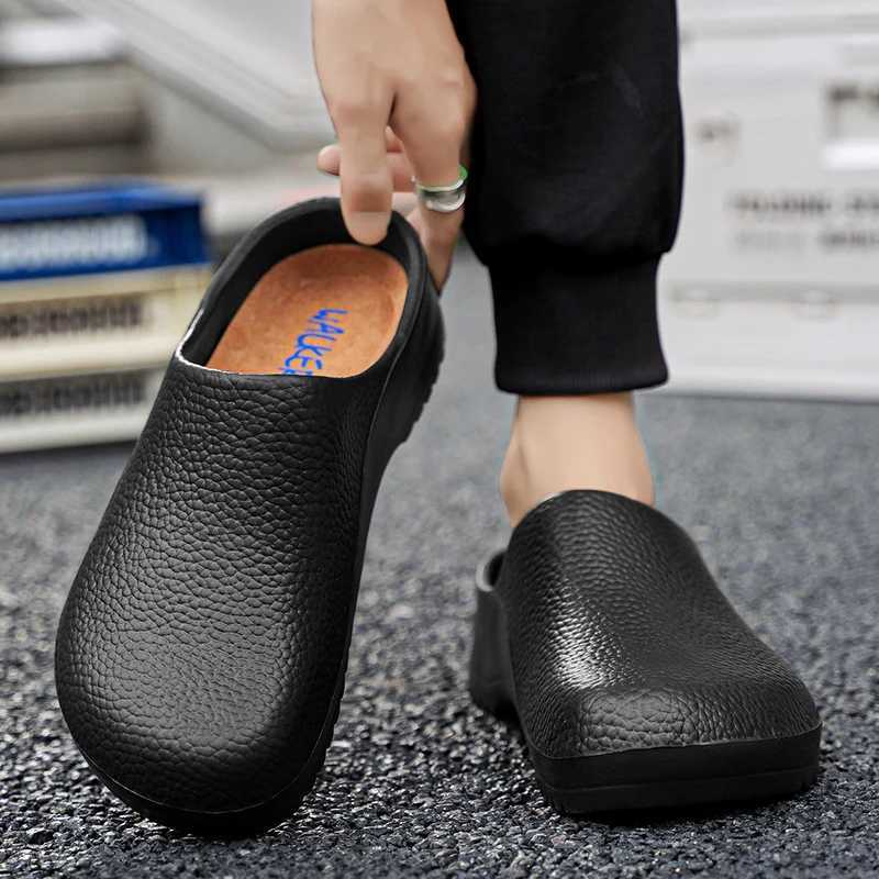 Mens Summer Slippers N-slip Oil-resistant Chef Shoes Kihen Shoes For Men Nurse Work Shoe Casual EVA Lightweight Soft s Y250213