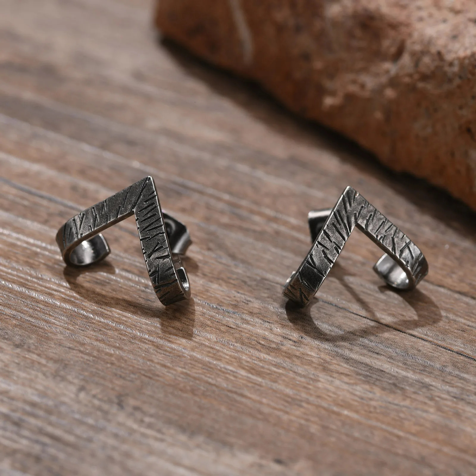 Stud Earrings Men Wrap EarringStainless Steel Geometric Triangle Earring Birthday Gift for Him Jewelry 250114
