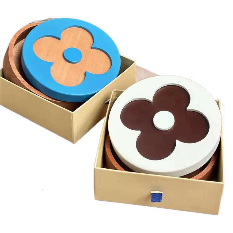Light high-end solid wood circular box, jewelry, entrance key, change storage tray, decorative ornaments, gift giving