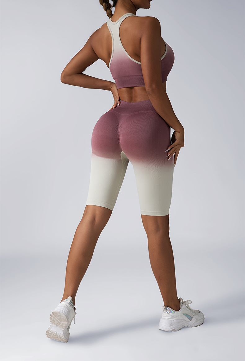 Advanced women's designer casual two-piece gradient hanging dye yoga set beautiful back bra peach hip shorts fitness clothes sportswear