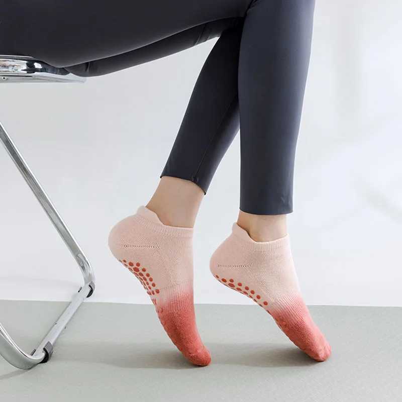 Yoga Socks Women Cotton Gradient Silicone Non-slip Grip Towel Low-ankle Pilates SockXJ250213