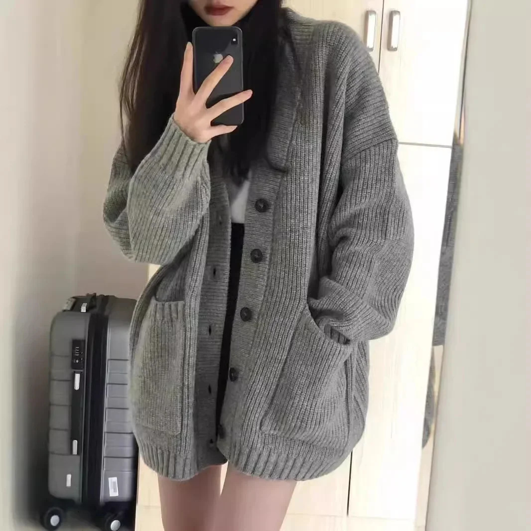 Womens V-Neck Knitted Cardigan Thickened Casual Sweater Long Sleeve Elegant Fit Loose Middle Age Jacket 250213