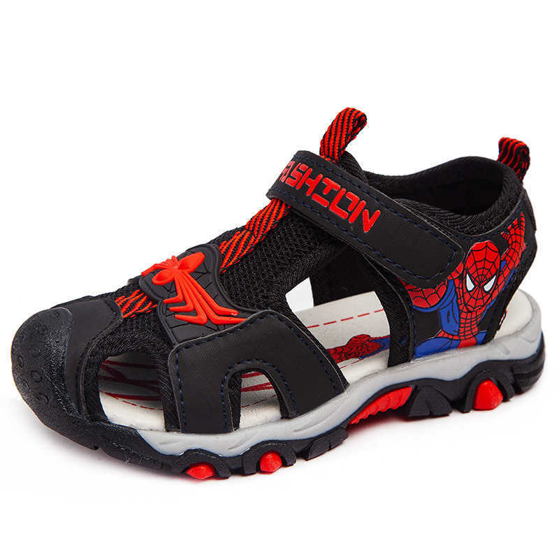 Sandals Boys Baotou Sandals 2025 New Summer Childrens Spider Man Sandals Soft Bottom Non slip Primary School Beach Sandals H250212