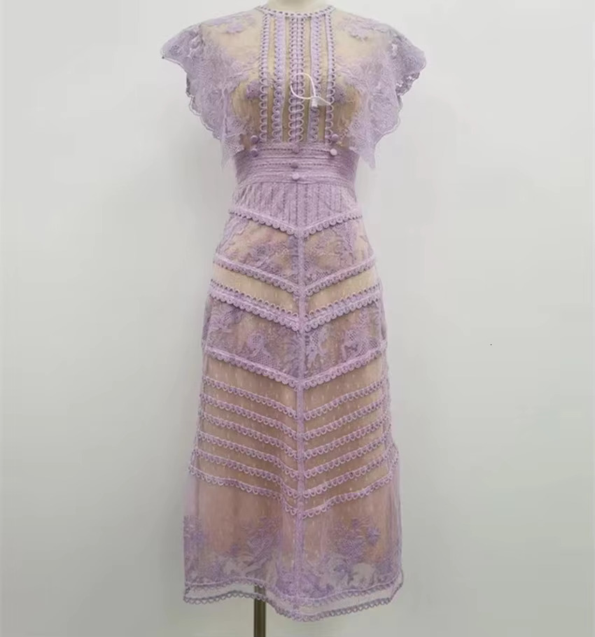 2024 New Fashion Purple Lace Midi Dress Vintage Women O Neck Sleeveless Embroidery Wer Hollow Out Slim Party Vestidos
