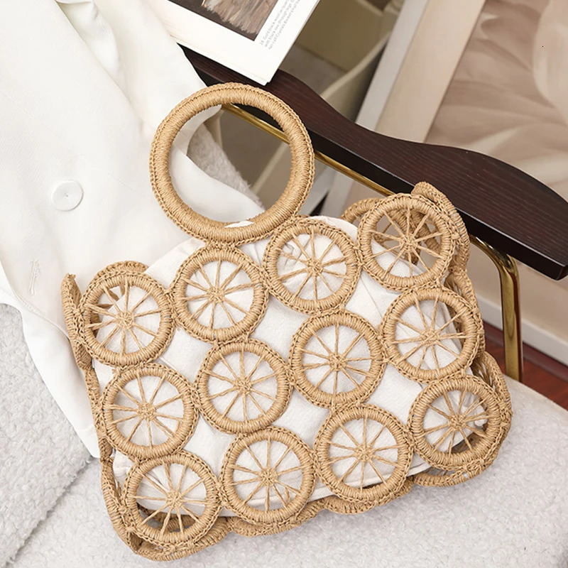 Fashion Rattan Hollow Straw Bags Wicker Woven Women Handmade Handbags Summer Beach Travel Shoulder Bags Casual Lady Bali Purses 250207