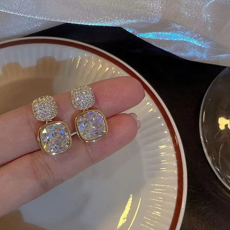 Square Colorful Zircon Ear Stud Earrings for Women Personality Fashion Daily Wear Accessories Party Jewelry Birthday Gifts 250210