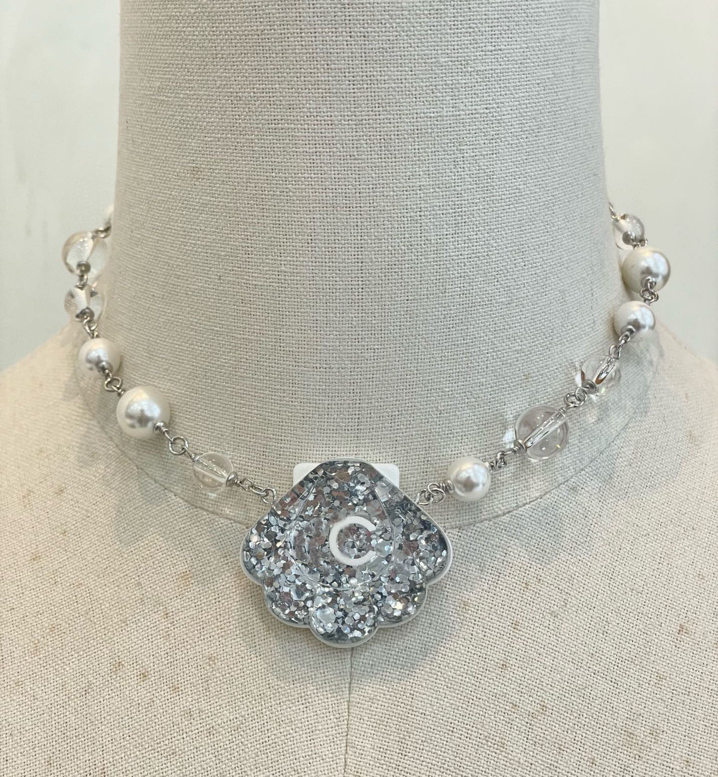 2025 Luxury quality charm choker pendant necklace with silver color nature shell beads have stamp PS6041A