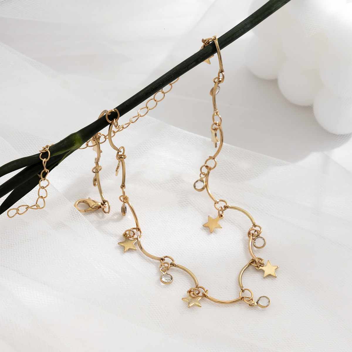 sweet and cool geometric star tassel versatile collarbone necklace, simple imitation crystal water wave sexy chain necklace