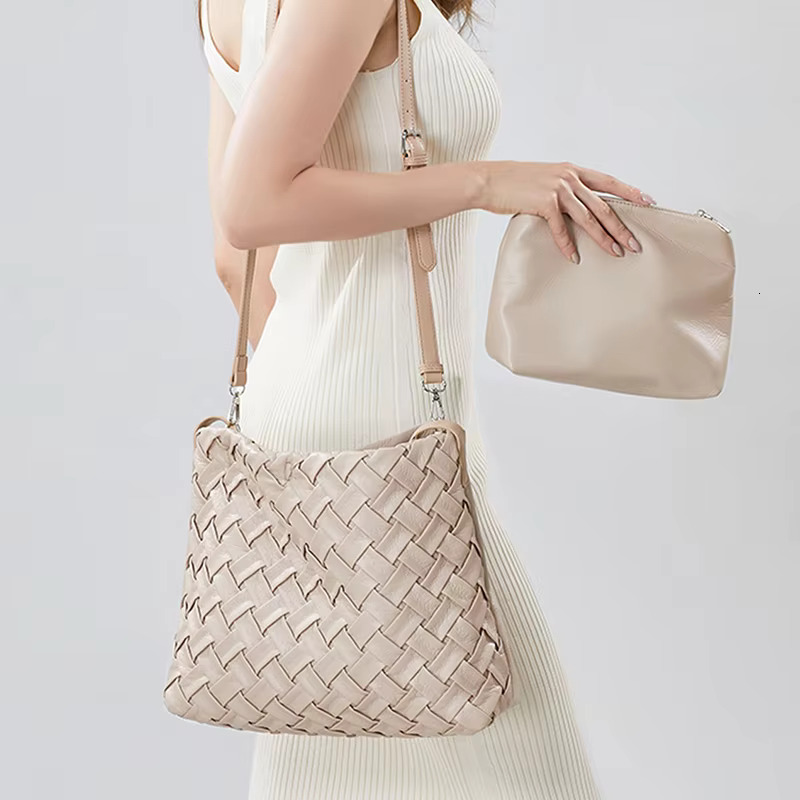 Woven Tote Bag Women Textured Pleated Soft PU Leather Large Capacity Shoulder Messenger Bags
