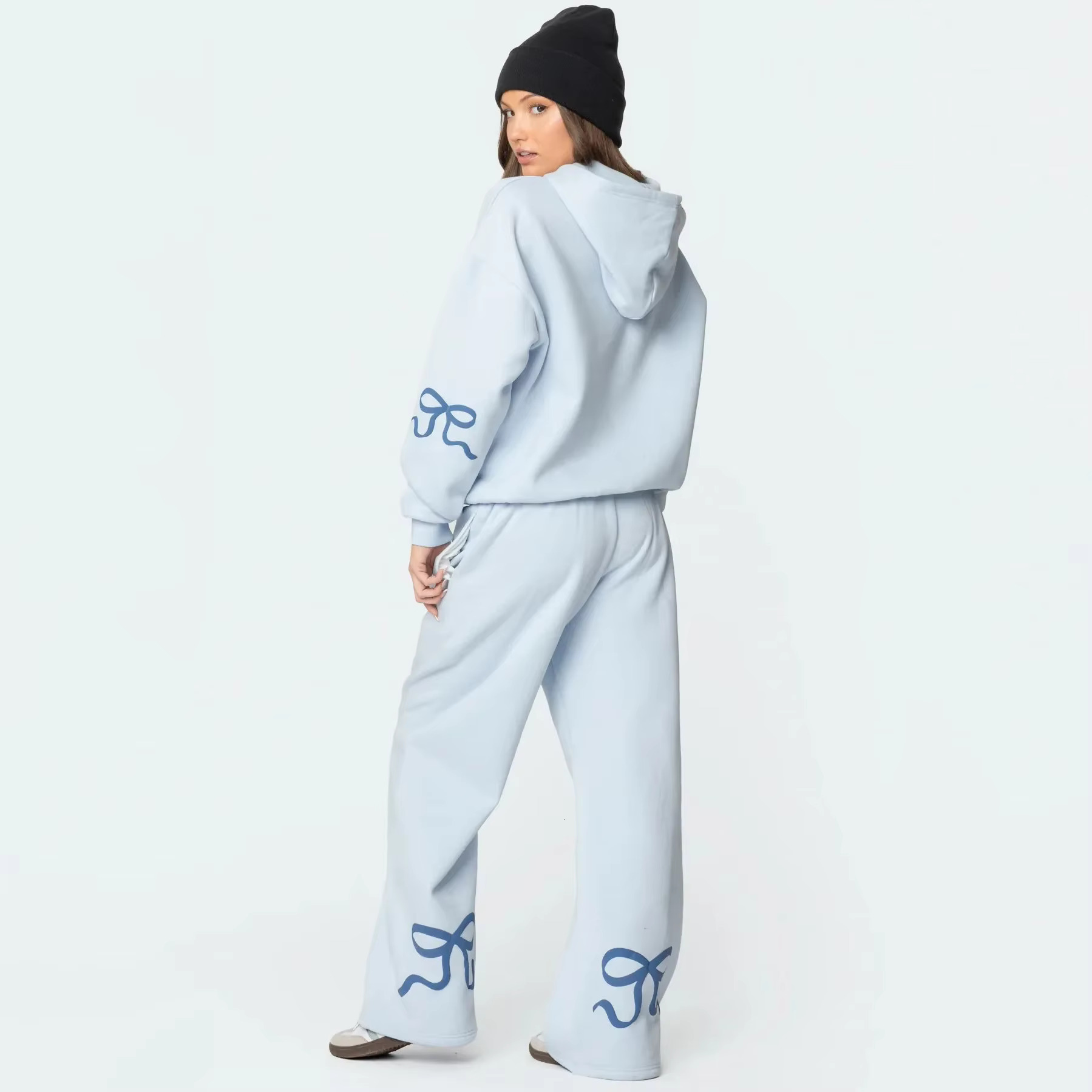 Trendy Bow-Design Sweatshirt Set For Women - Chic & Stylish Autumn/Winter Two-Piece Outfit