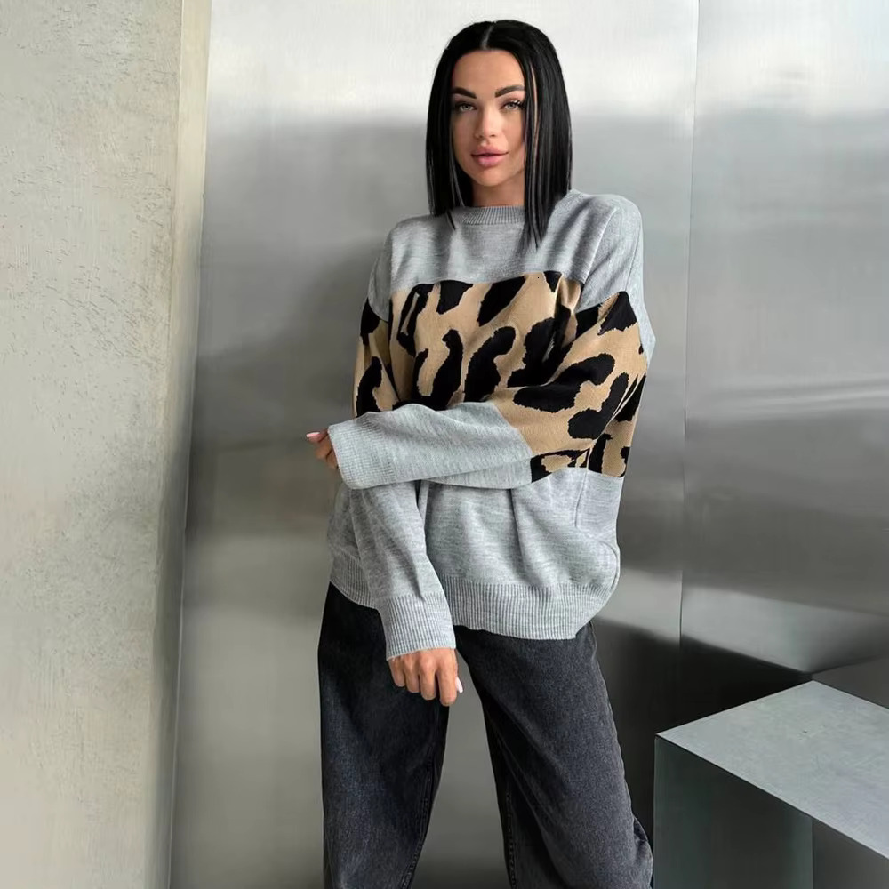 Autumn Winter Vintage Leopard Print Women's Sweater Loose Causal Oversized Knitwear Women Fashion Oneck Female Clothing 2025New