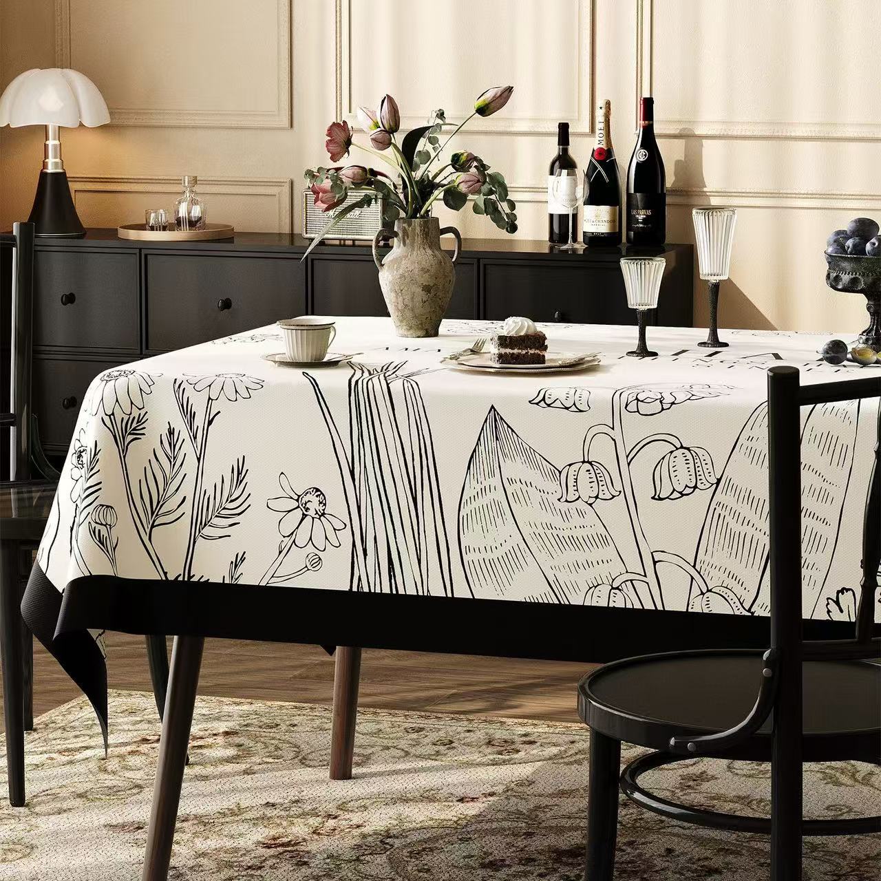 2025 French Retro Light Premium Sense Waterproond Atmosphere Tablecloth