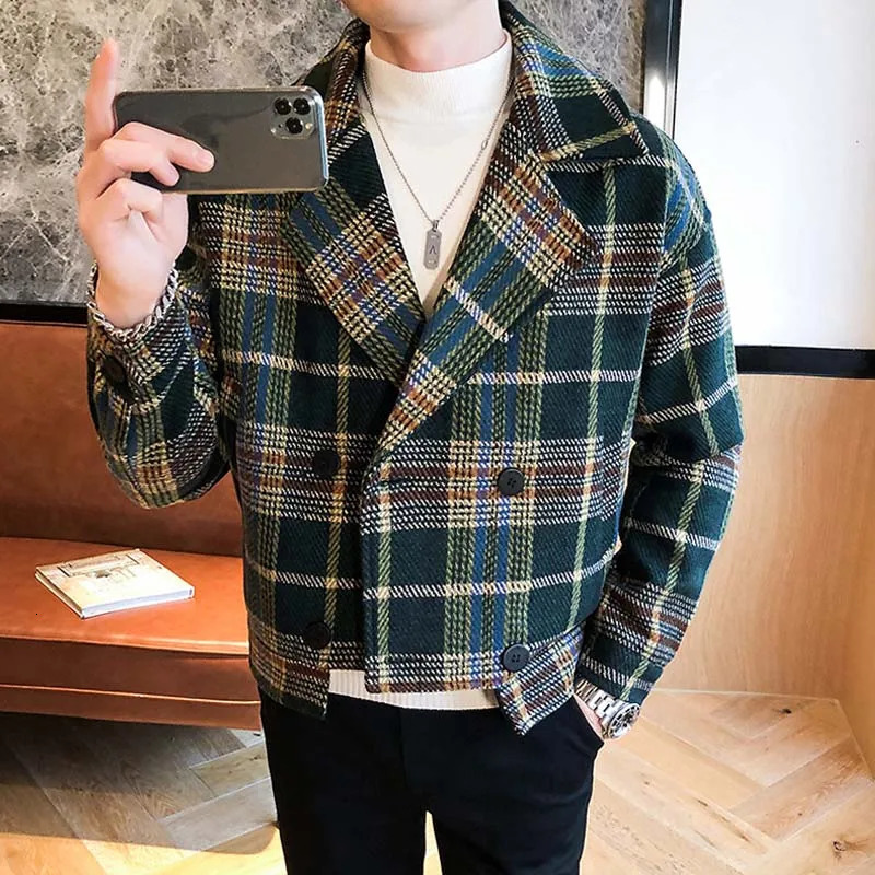 Wool Blend Trench Jackets Autumn Winter Short Loose Jacket Korean Fashion Plaid Mens DoubleBreasted Tweed Coat 250109