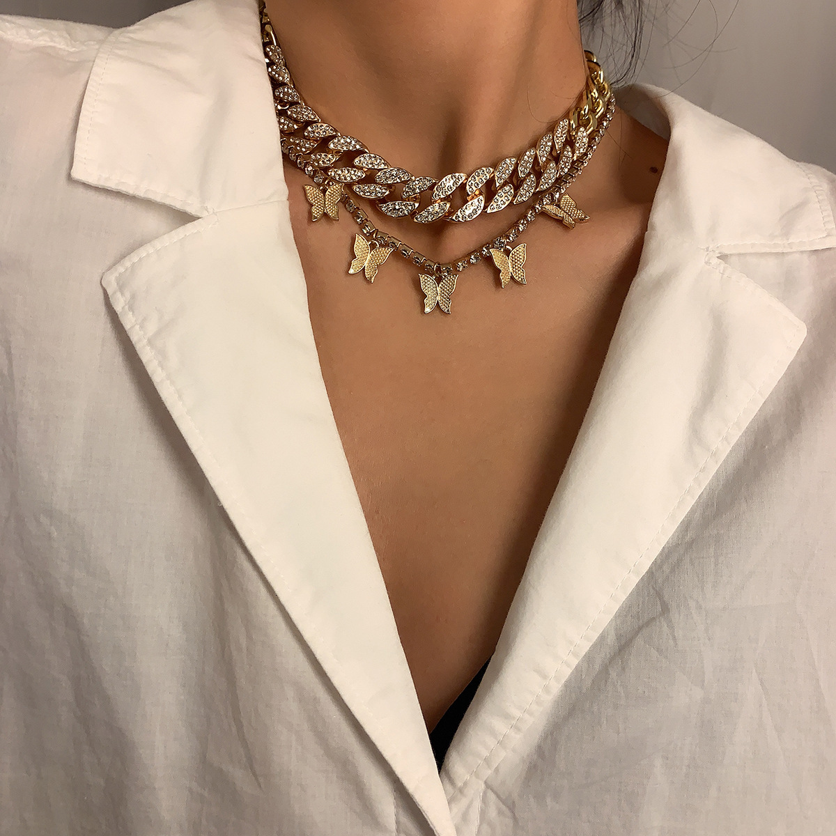 women fashion Alloy jewelry fashionable and minimalist with dia inlay collarbone versatile designer multi-layer butterfly necklace