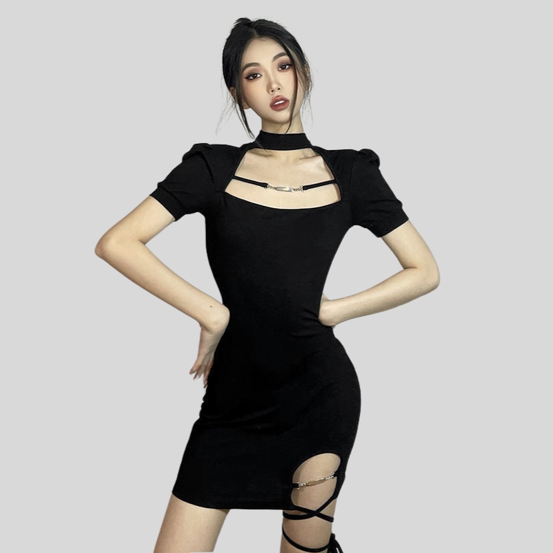 Neck strap Spice girl dress women's 2025 night show spring and summer new pure desire short-sleeved small man slim hip skirt
