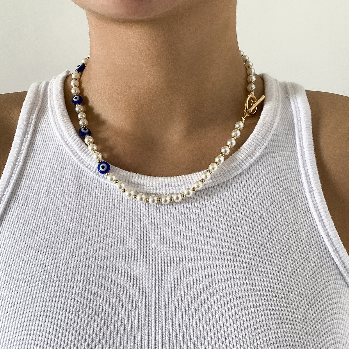 fashion Jewelry geometric minimalist OT buckle single layer clavicle chain splicing imitation pearl eye necklace