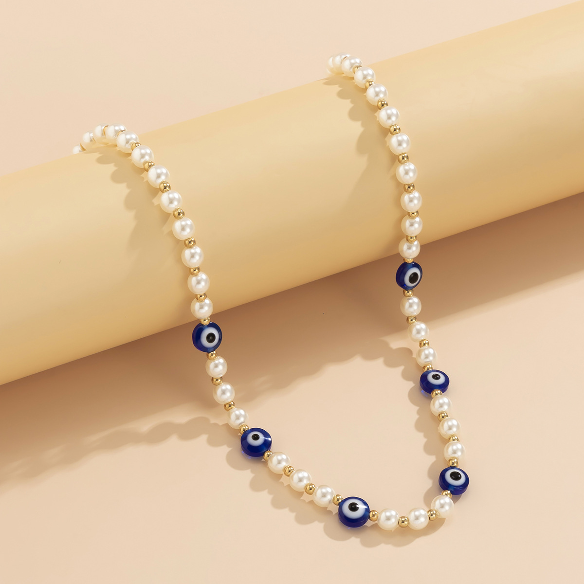 fashion Jewelry geometric minimalist OT buckle single layer clavicle chain splicing imitation pearl eye necklace