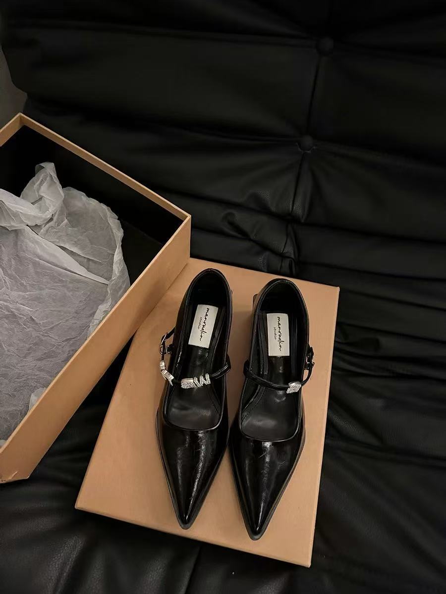 2025 new hot free shipping designer for womens Dress Shoes black sliver French style leather shoes