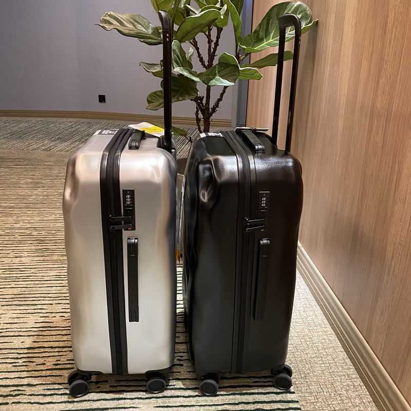 Suitcases Personalized trolley box Super light cute men's and women's luggage 20 inch universal wheel student luggage Q250213