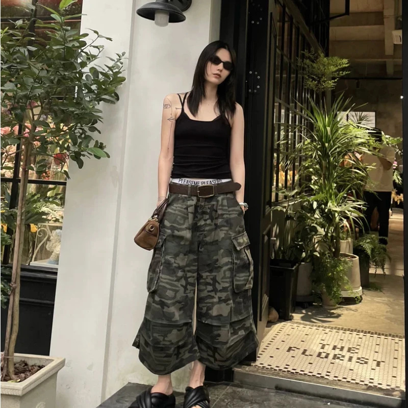 American Camouflage Women Baggy Cargo Shorts Pockets High Street Handsome Fashion Summer Vintage Hip Hop Casual Shopper 250210