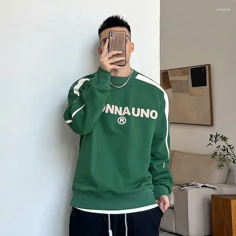 Men's Fashion Hoodies Oversized Crewneck Sweatshirt - Vintage Mens Sweatshirts Pullover, Warm 90s Style, Casual Autumn Wear