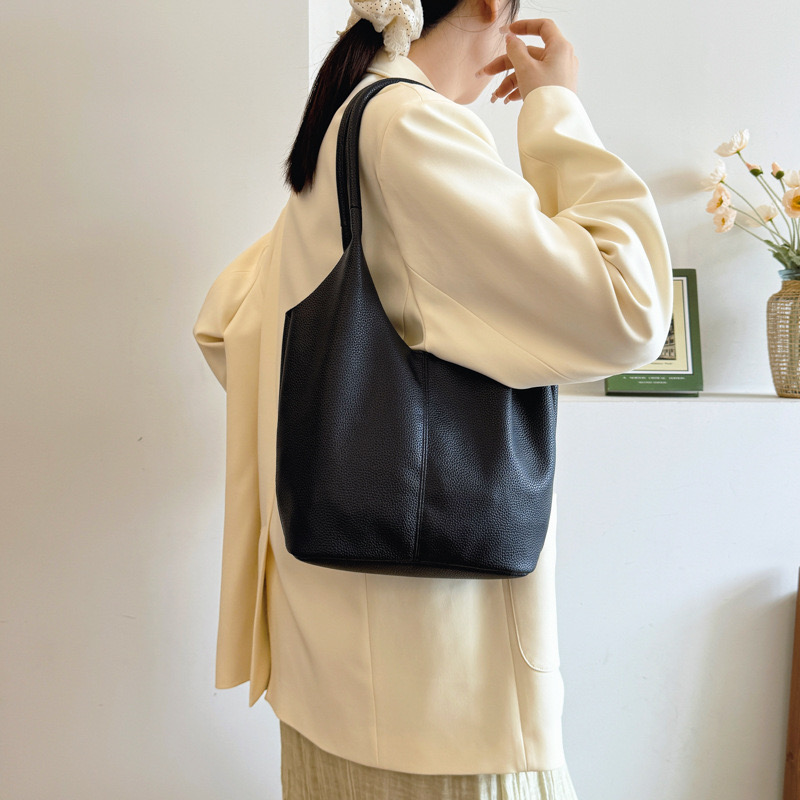 Bucket er Real Leather Women Shoulder Casual female Crossbody Bag Small Lady Handbag 241030