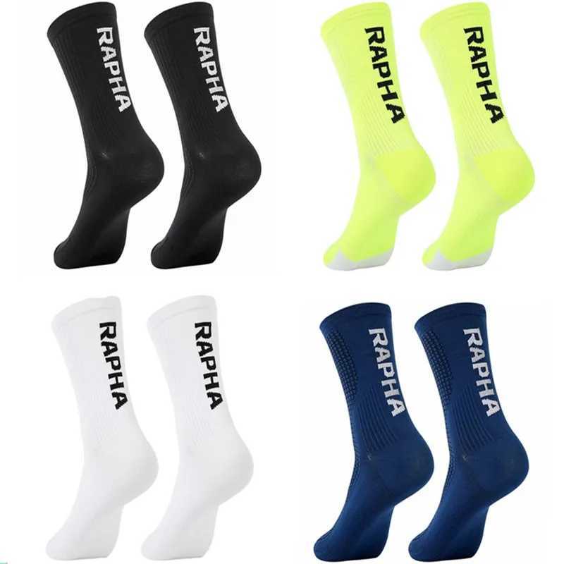 2023 Bmambas New Unisex Cycling Socks Men Outdoor Mount Sports Wearproof Bike Footwear For Road Bike Socks Running BasketballXJ250213