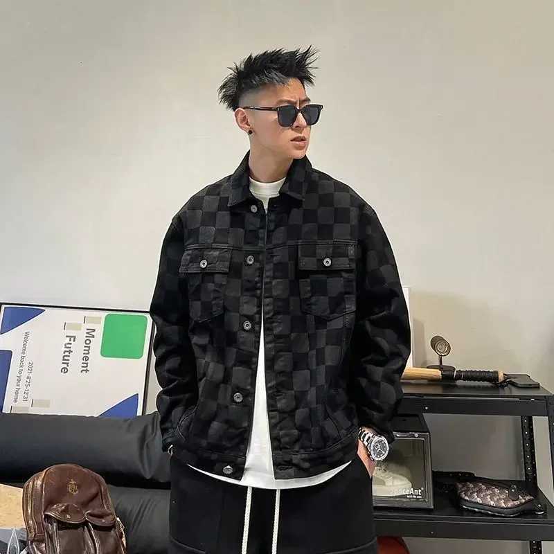 Denim Jackets Man Plaid Wide Shoulders Autumn Jeans Coat for Men Black Cowboy in Lowest Price of Fabric One Piece Loose Size L G X250213