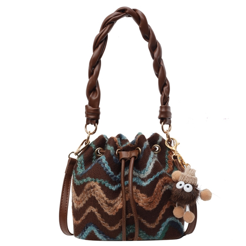 Bohemian style portable bucket for women in 2024, new trendy shoulder bag, high-end and stylish crossbody bag swissmilitary