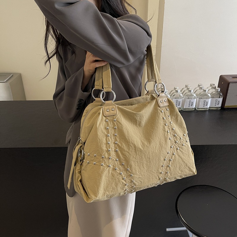 Luxury Bag 2025 New Designer Shoulder Bags For Womans Ladies Flap Casual Square Handbag Women Crossbody Traveling Bag