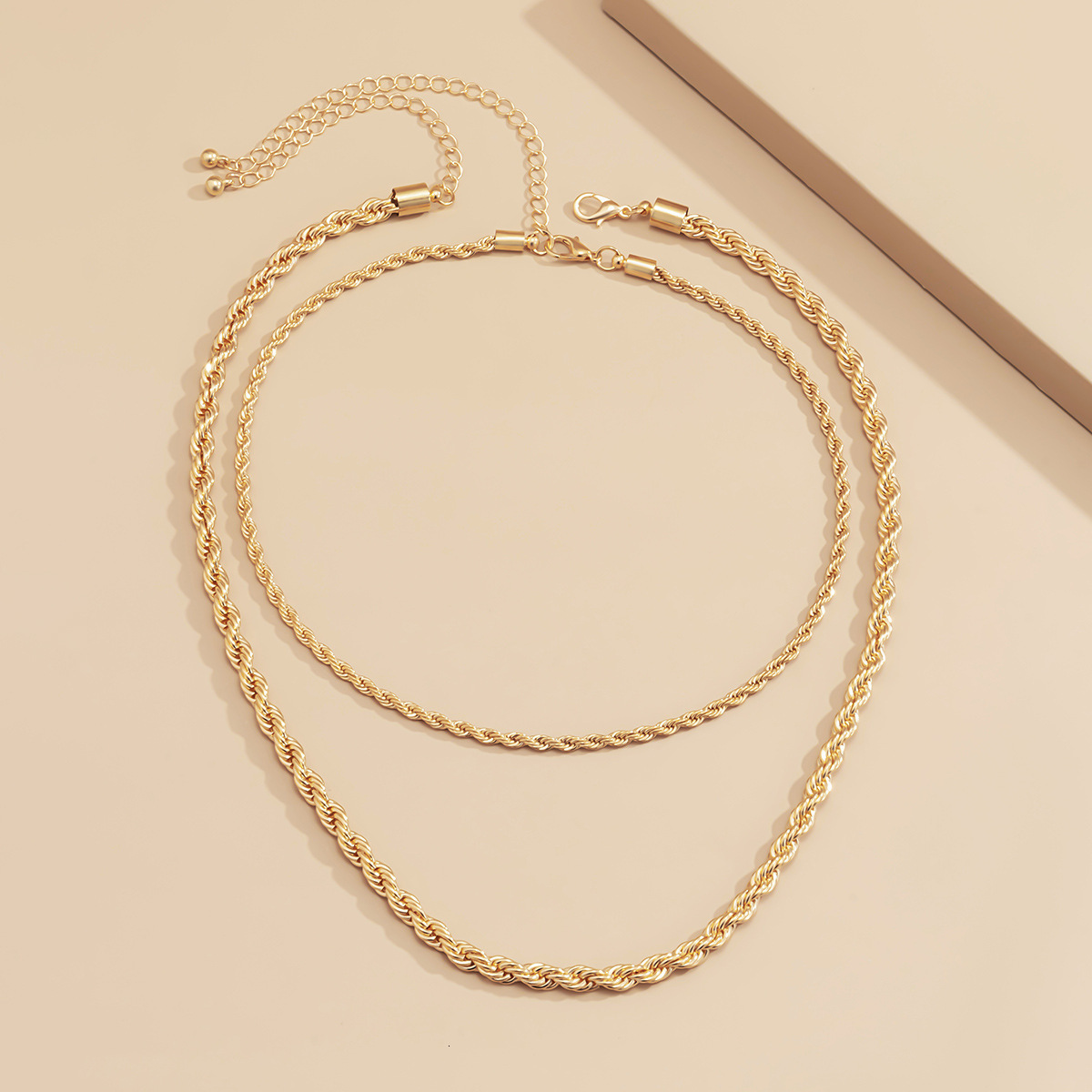 designer Jewelry Hip Hop Simple Geometry Fried Dough Twists Chain Personalized Street Shot Double Layer Metal Set Woman Necklace
