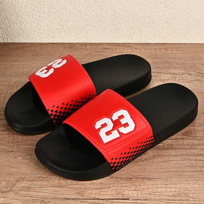 New mens beach slide sandals flip cover summer slide mens large-sized shoes lightweight indoor slide Y250213