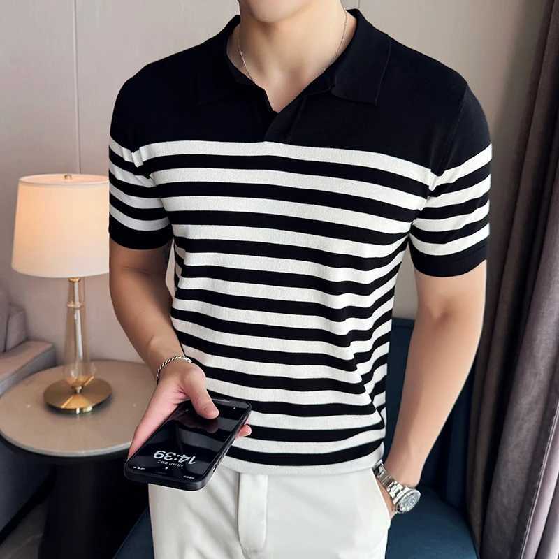High elasticity Men Knitted Polo Shirt 2024 New Light Thin Casual lapel Short Sleeved Stripe T-shirt High-quality Men Clothing X250213