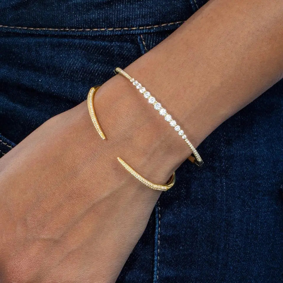 Micro Pave 5A Cubic Zirconia Spike Open Adjusted Bangle Bracelet For Women Geometric Classic Fashion Jewelry 250208
