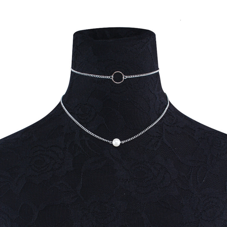 fashion Minimalist geometric stacked metal iron sweet and cool style collarbone chain, niche design, imitation pearl necklace