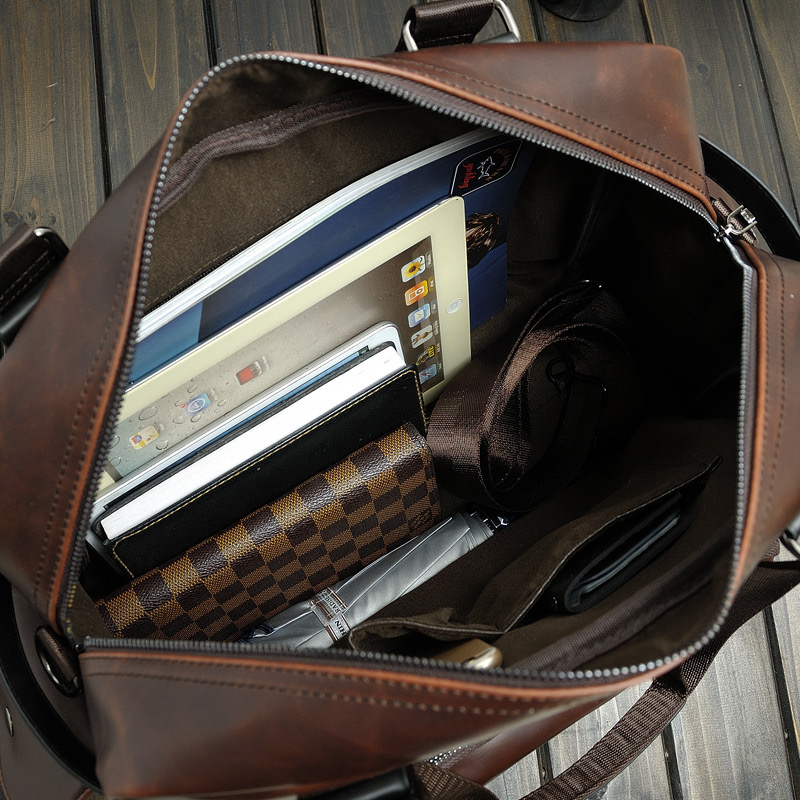 2025 new Briefcases Men Leather Antique Large Capacity Travel Briefcase Business Case Attache Messenger Bag Portfolio 3061b 230901