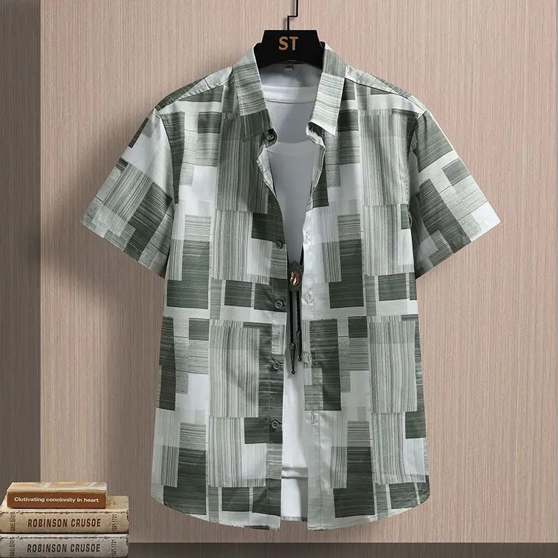 Simplicity Summer Shirts Ice Silk Mens Square Collar Striped Printing Pockets Single Breasted Fashion Loose Short Sleeve Tops 250211