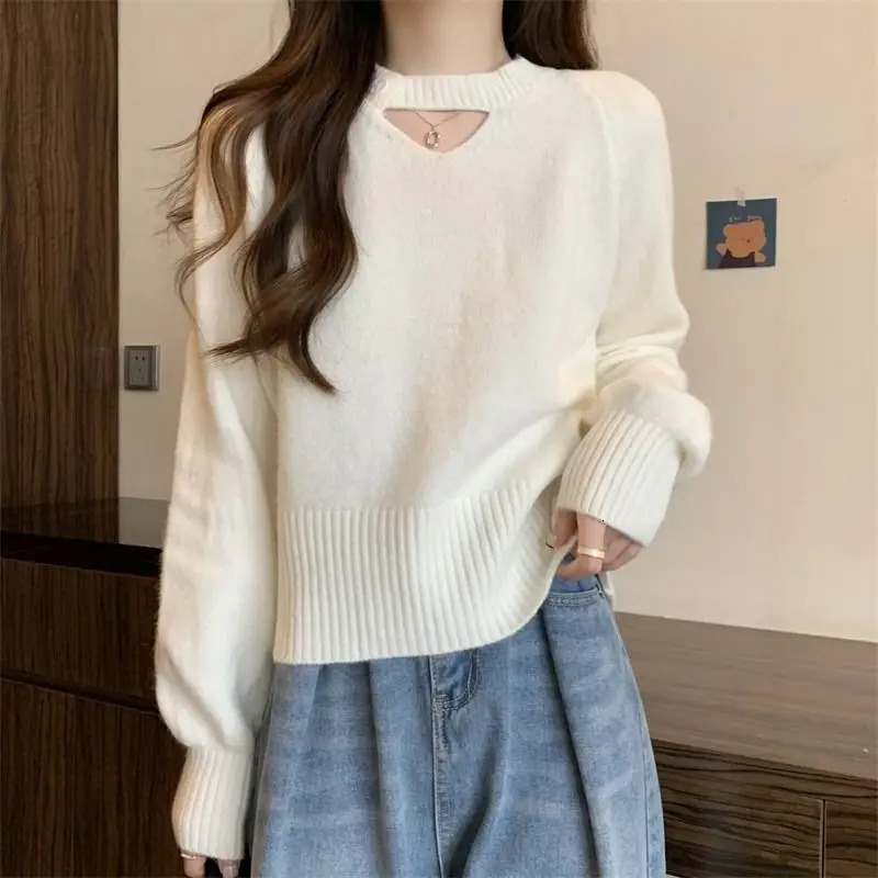 Hollow Out Solid Color Sweater Women Autumn Winter Trend O-neck Long Sleeve Knitwear Simplicity All-match Fashion Knitting Tops 250210