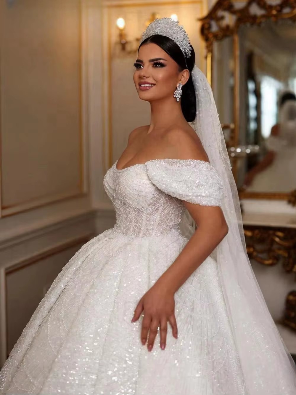Elegant Ball Gown Wedding Dress For Women Off Shoulder Sleeveless Bridal Gowns Sequins Sweep Train Dresses Custom Made vestidos de novia