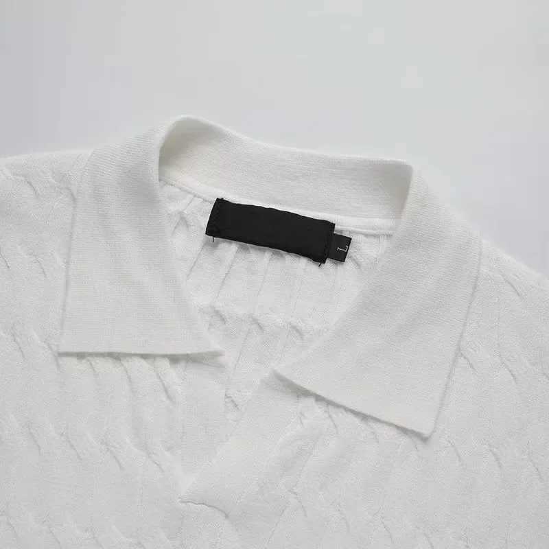 Luxury Summer Solid Casual Polo Shirts Mens Sexy Slim Fit V-Neck Knitted Tops Mens Jacquard Short Sleeve Shirts Leisure Knitwear X250213