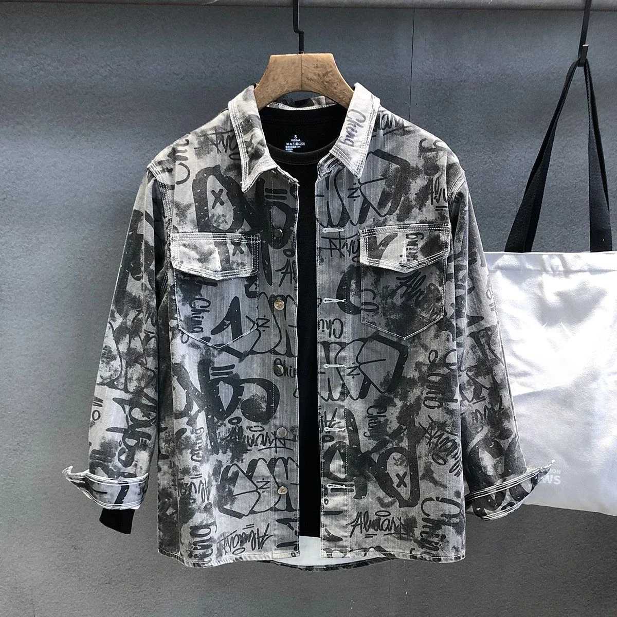 Mens Denim Jacket Long Shirt Wide Shoulders Fashion Male Jean Coats Sleeves Korean Popular Clothes Lxury Print Vintage Cowboy X250213