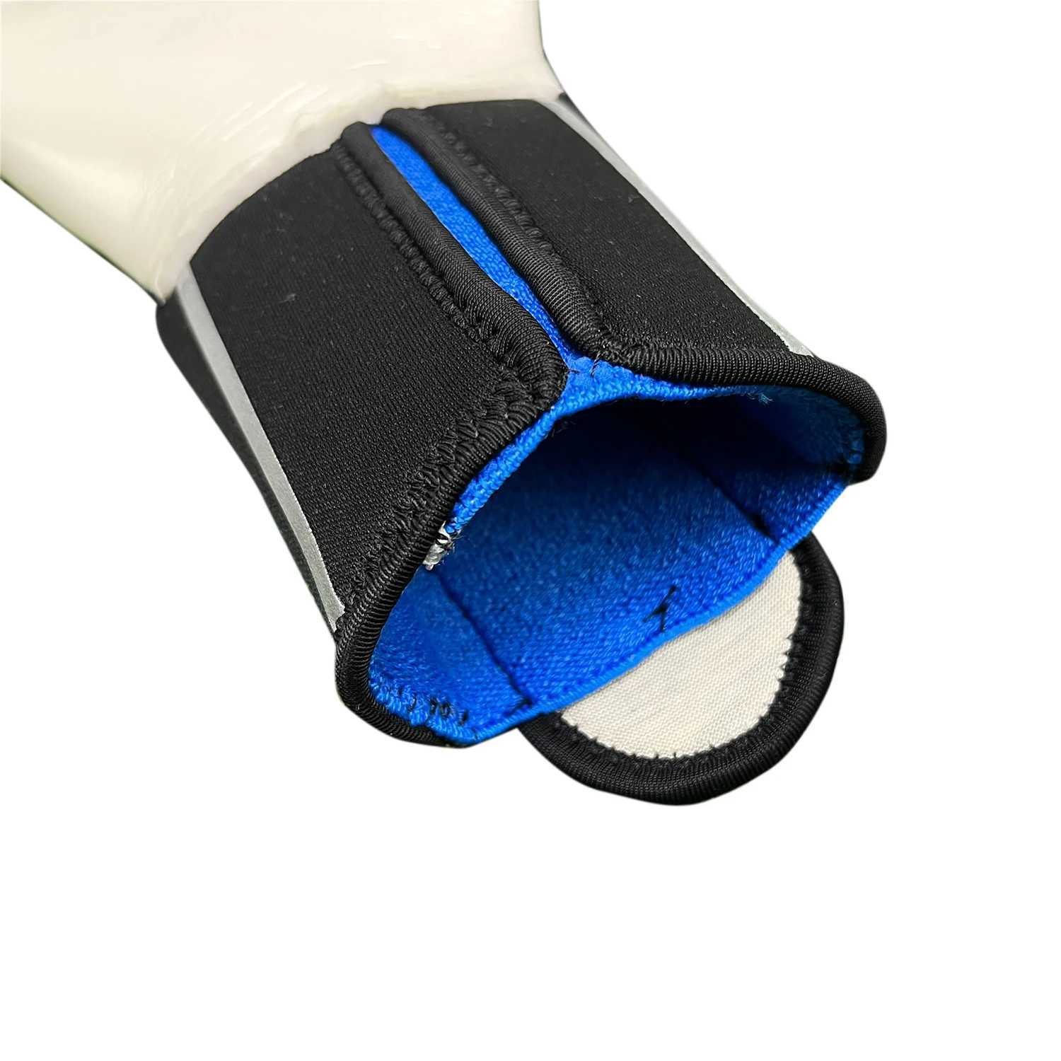 AERFEY Football Soccer Goalkeeper Gloves Thickened latex 4 mm Adults Teenager Goalkeeper Soccer Goalie Gloves Good adhesionXJ250213