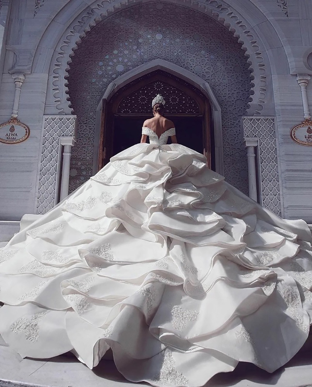 A-Line Wedding Dresses with Cathedral Train Cascading Ruffles Lace Applique Off Shoulder Bridal Gowns