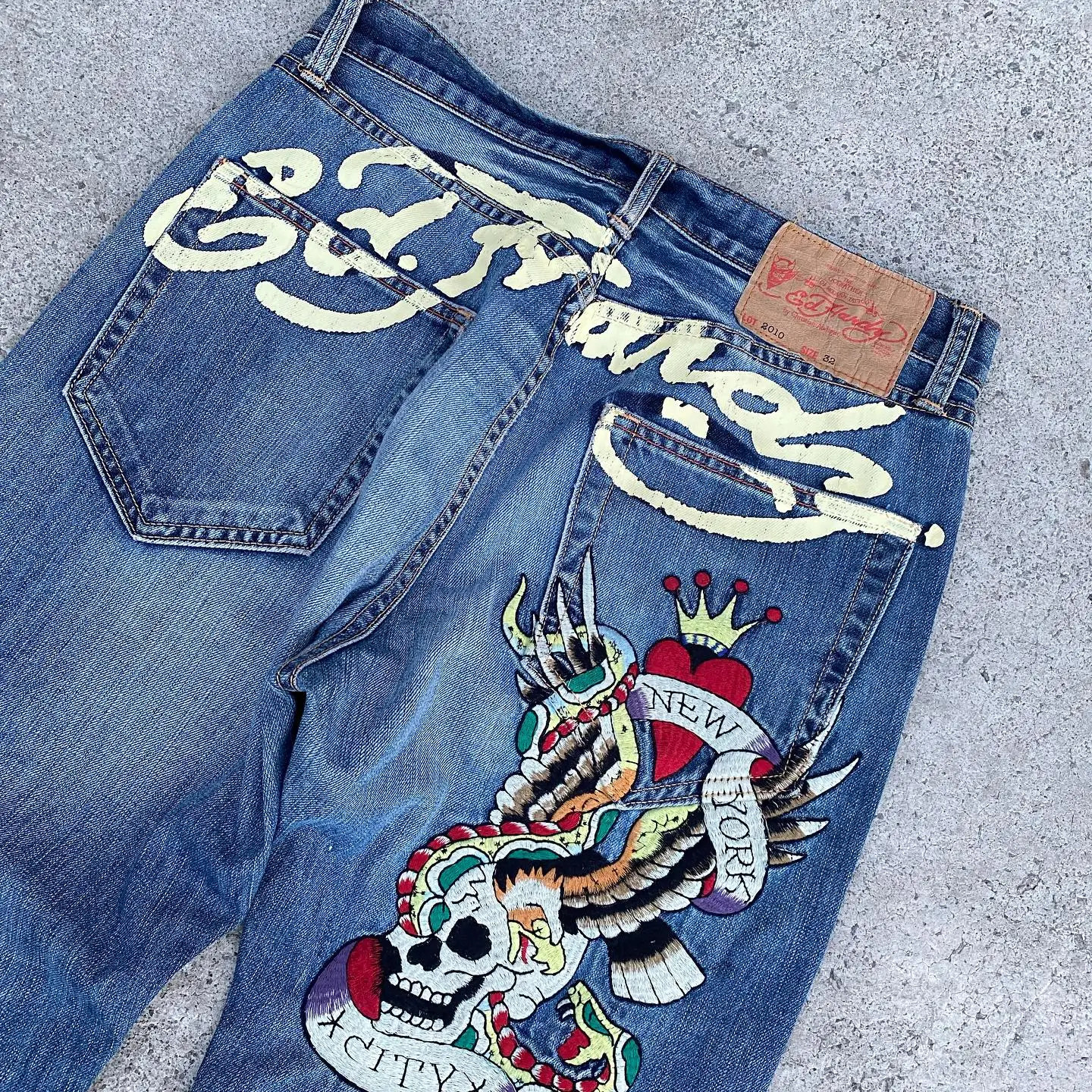 Gothic Hip Hop Skull Embroidery Jeans for Men Casual Y2k High Waist Wide Leg Baggy Jeans Retro Straight Denim Pants Streetwear 250210